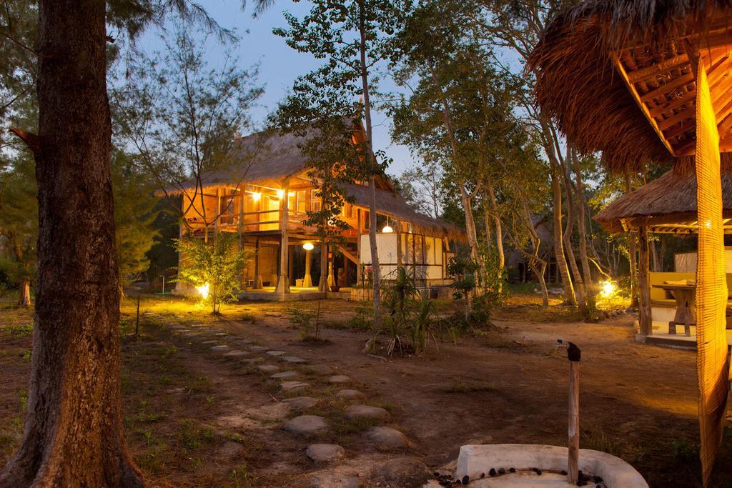 Maomeno Yoga Resort Гілі-Мено Номер фото