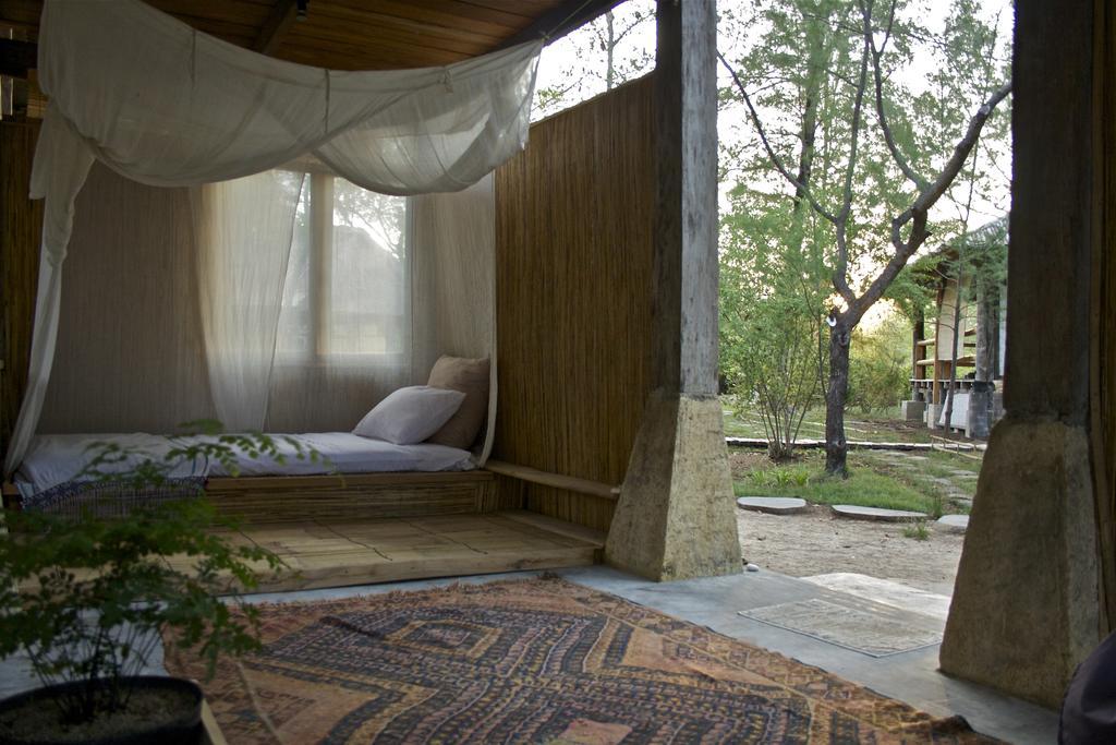 Maomeno Yoga Resort Гілі-Мено Екстер'єр фото